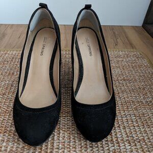 Black Wedge Pumps - Call It Spring